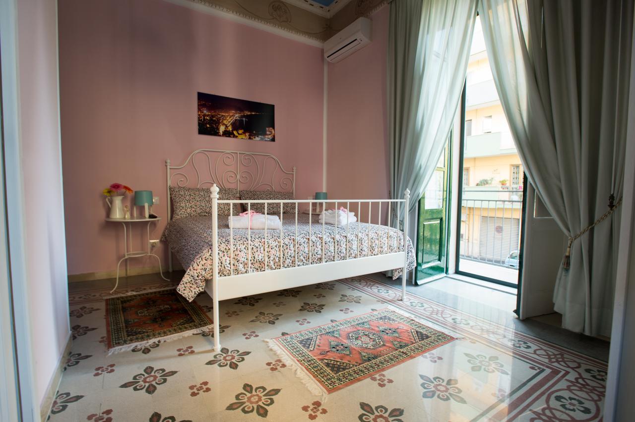 Vila Doralice Comfort House Free Private Parking Salerno Exteriér fotografie